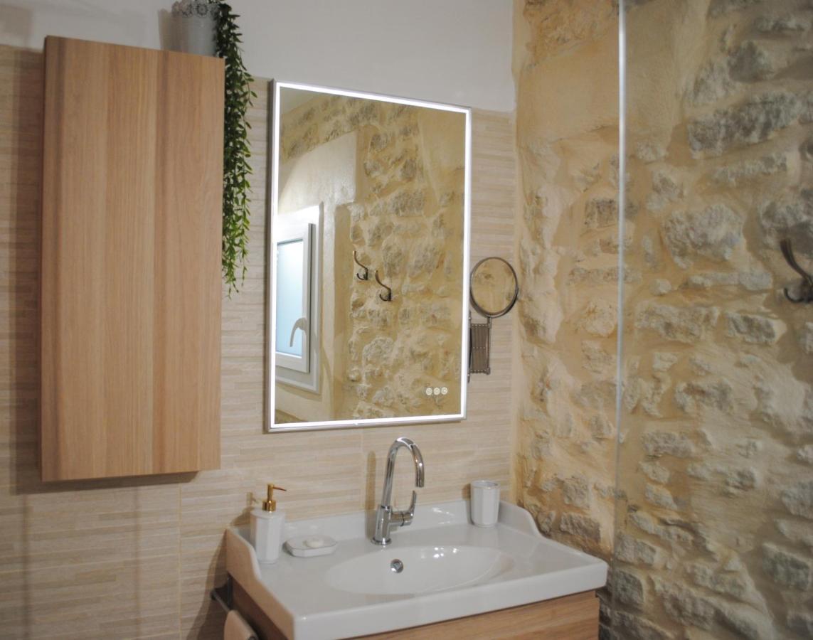 Bed and Breakfast Terre De Bacchus Вакерас Экстерьер фото